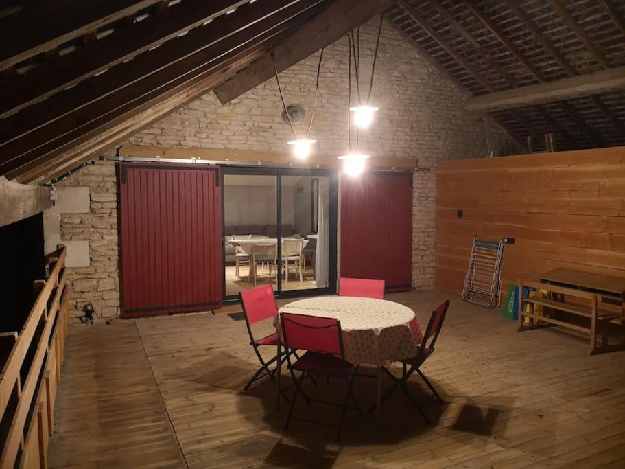 Le Saint Maur Apartment Neuville-de-Poitou